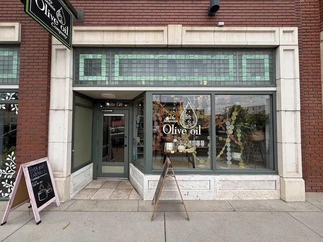 Rocky Mountain Olive Oil Company, from outside