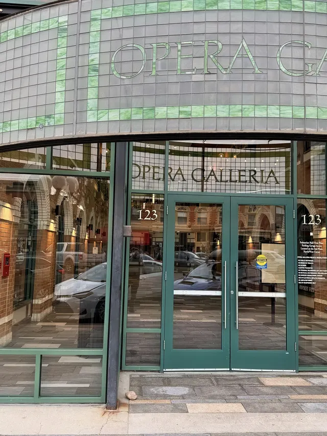 Opera Galleria, from outside