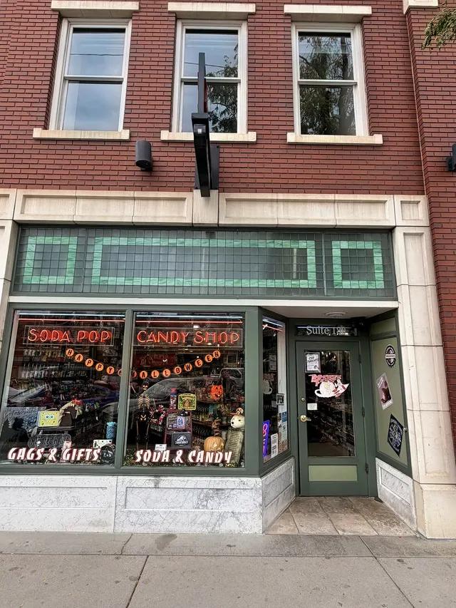Rocket Fizz, from outside
